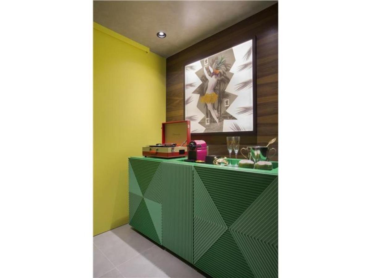 Hotel Yoo2 Rio De Janeiro, Tapestry Collection By Hilton Exterior foto A green sideboard