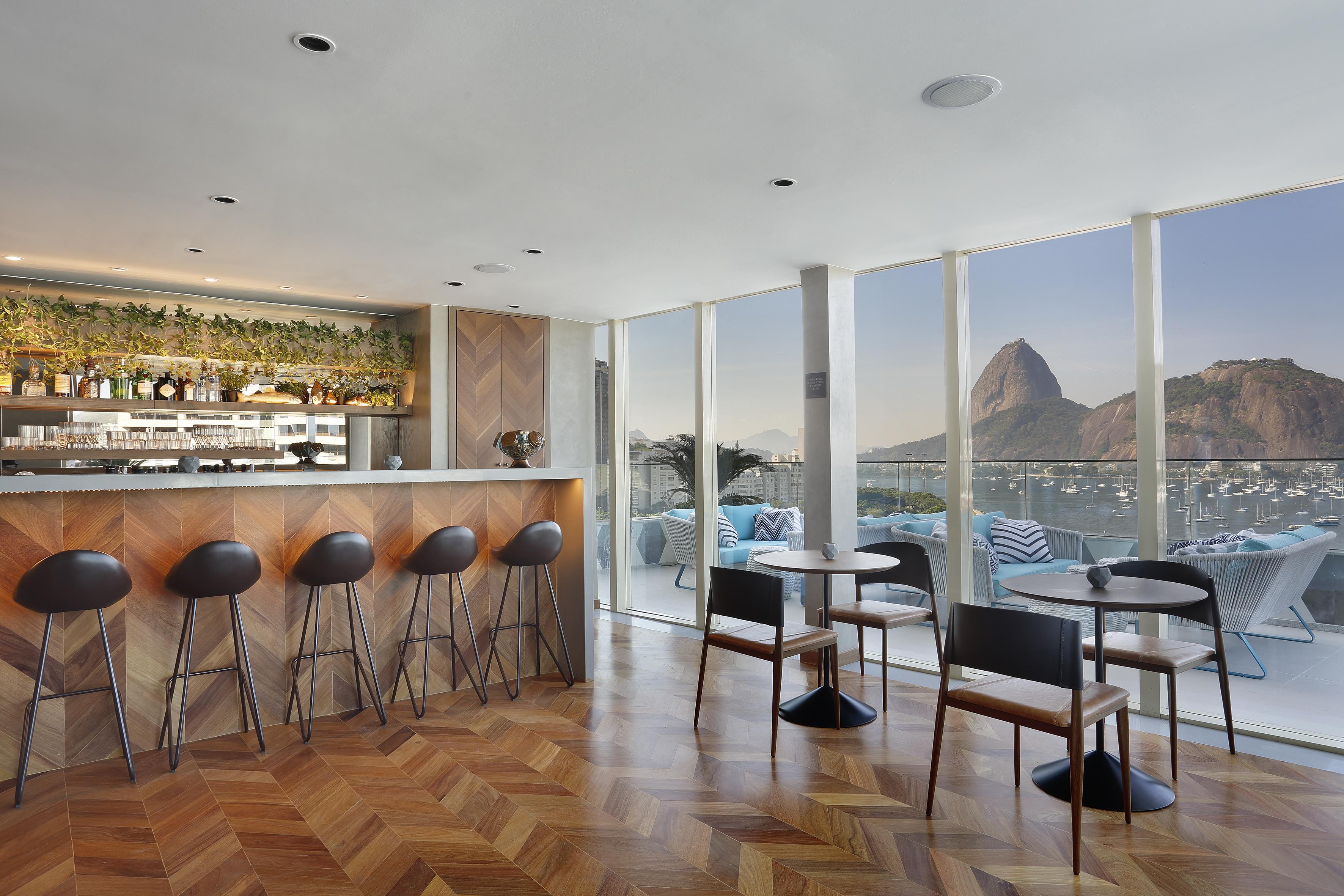 Hotel Yoo2 Rio De Janeiro, Tapestry Collection By Hilton Exterior foto The bar at the top of the hotel