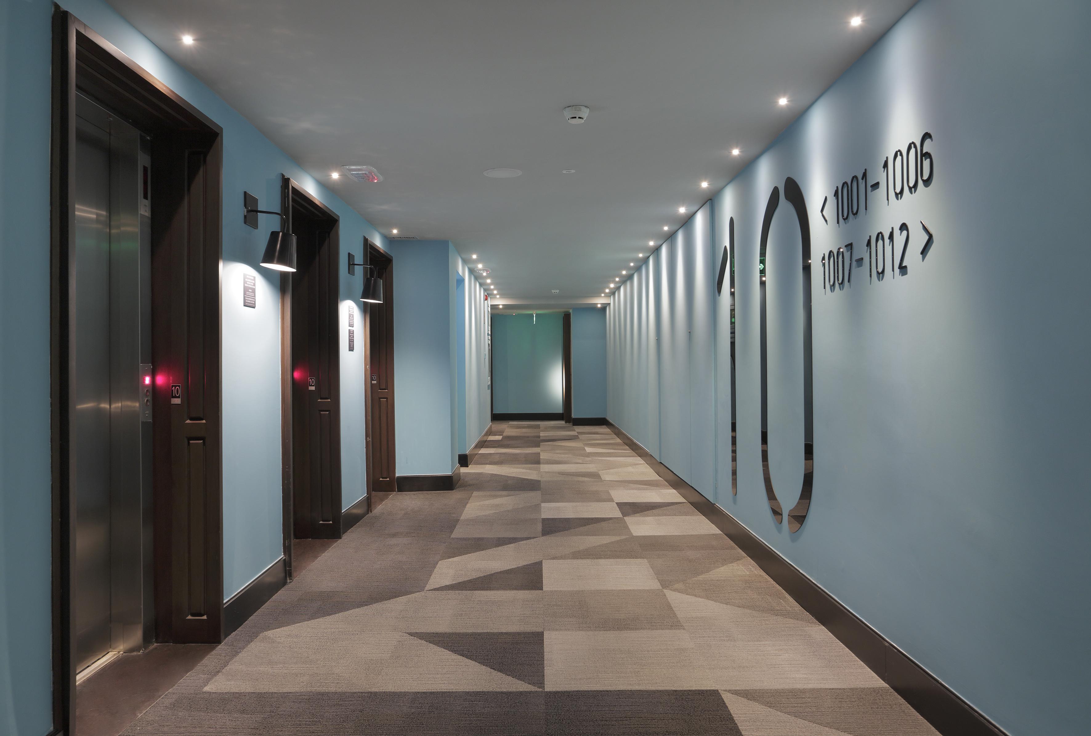 Hotel Yoo2 Rio De Janeiro, Tapestry Collection By Hilton Exterior foto A typical hotel corridor